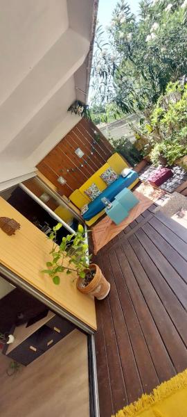 F3 avec jardin et piscine